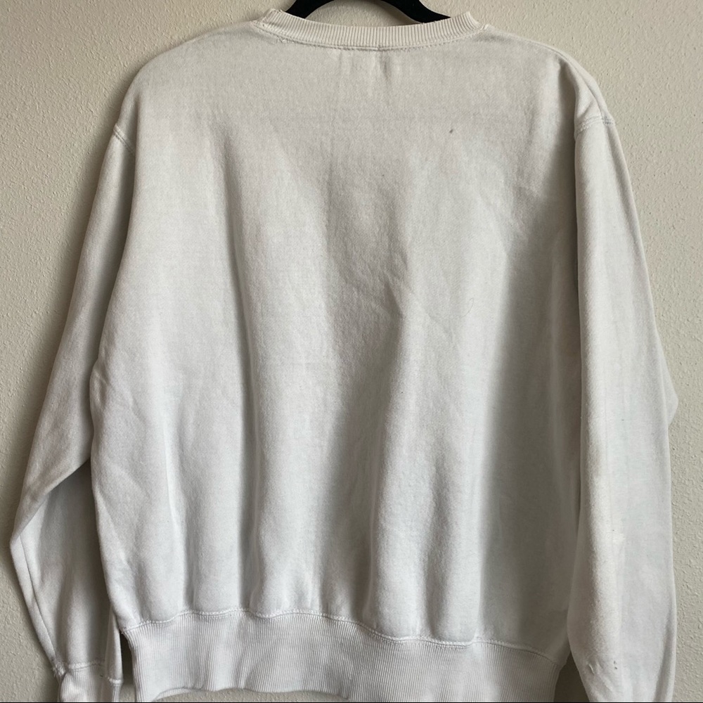 One Sized Pullover - Picture 2 of 3